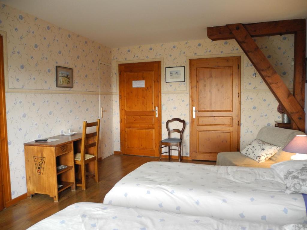 Bed and Breakfast Le Plateau De La Danse Saint-Victor-sur-Loire Zimmer foto